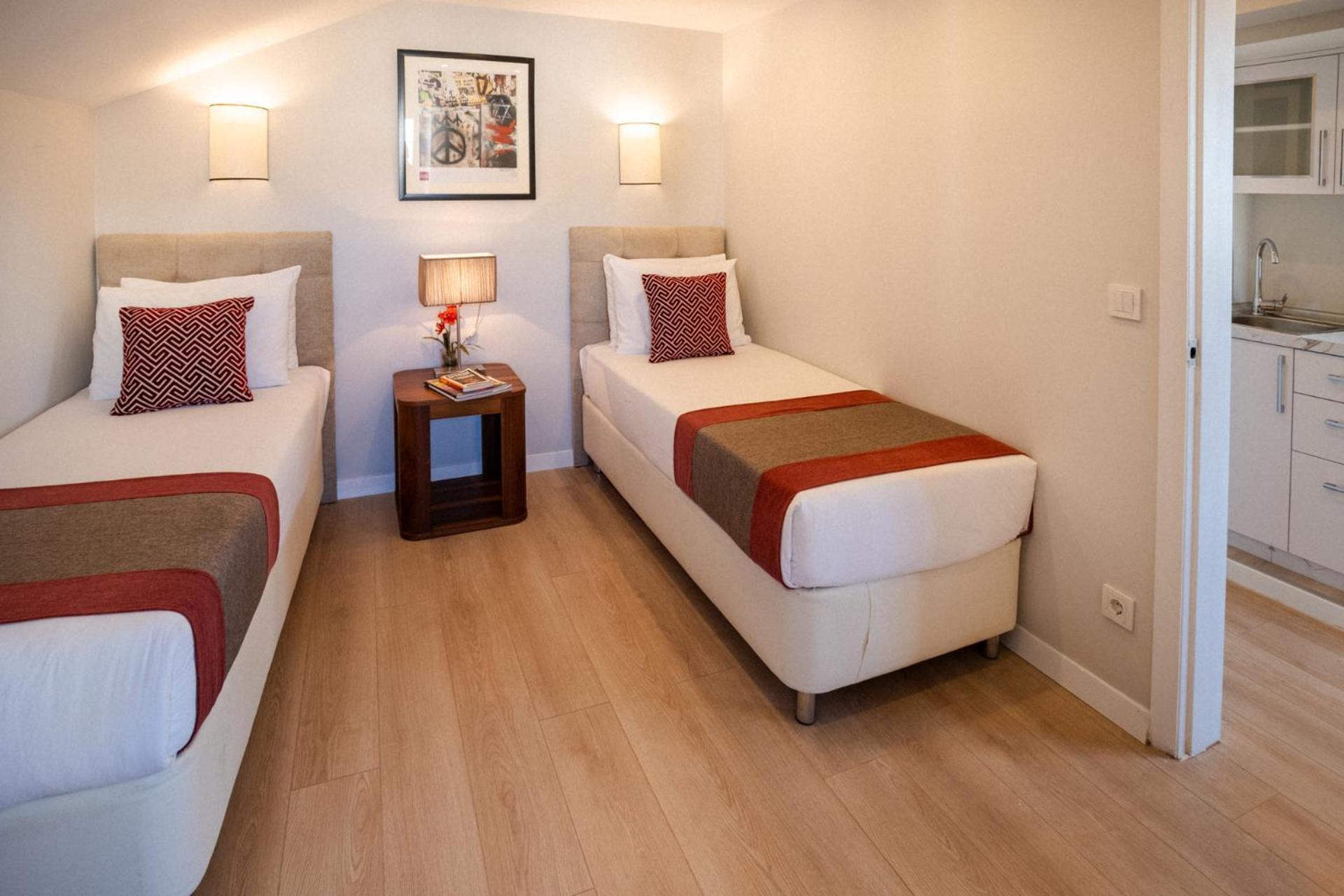 Cheya Sisli Bnb Medical & Business City Center Tesvikiye Suites And Apartments Istanbul Bagian luar foto