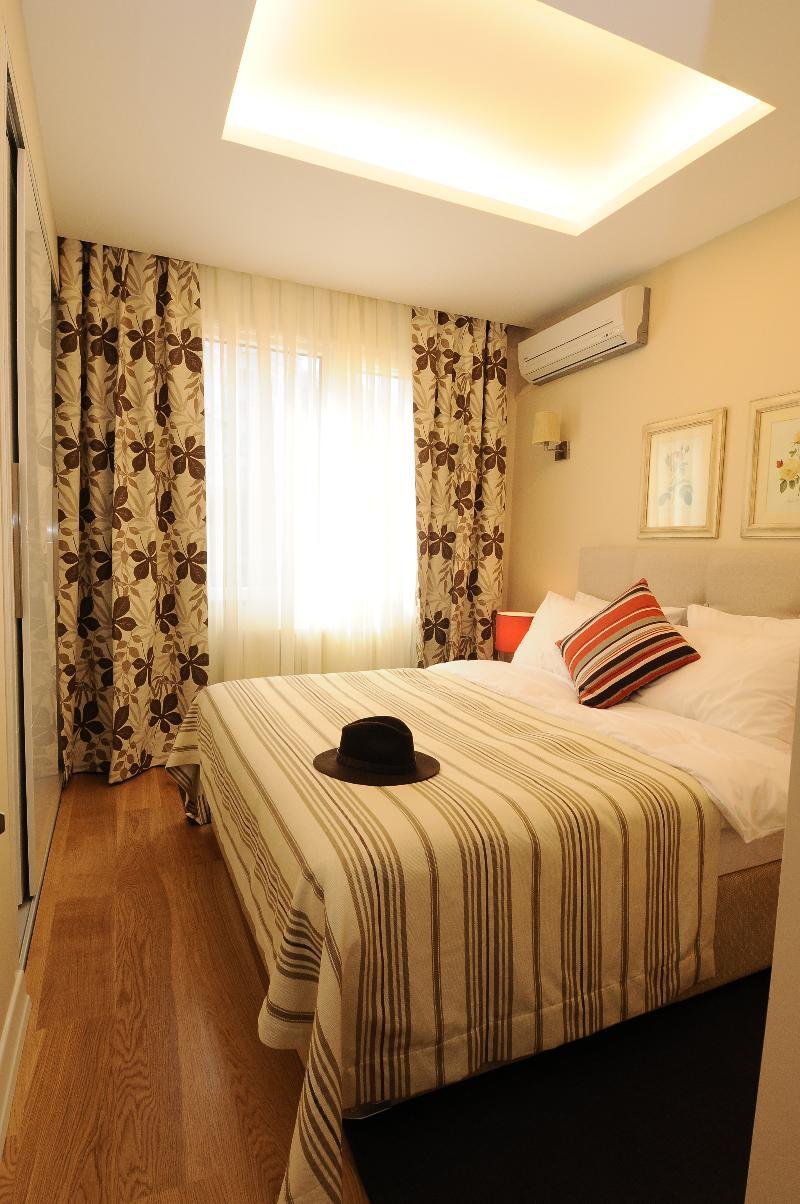 Cheya Sisli Bnb Medical & Business City Center Tesvikiye Suites And Apartments Istanbul Bagian luar foto