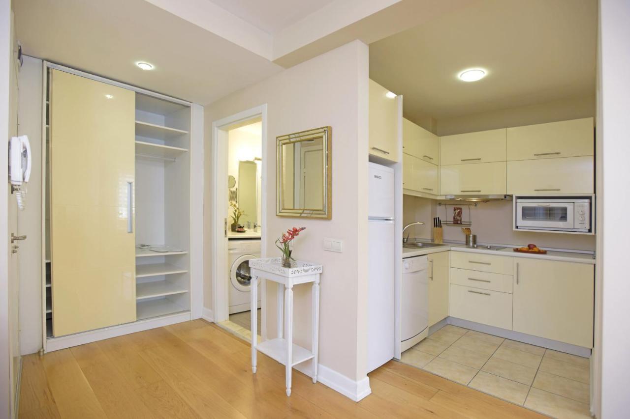 Cheya Sisli Bnb Medical & Business City Center Tesvikiye Suites And Apartments Istanbul Bagian luar foto